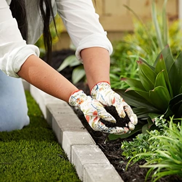 Brut Organic Worm Castings - 30 Lb for Vibrant Gardens