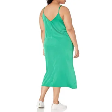 Ana Silky V-Neck Midi Slip Dress in Emerald
