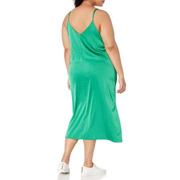 Ana Silky V-Neck Midi Slip Dress in Emerald