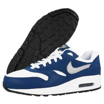 Shop NIKE Men's Trainers - Comfort & Style for Every Occasion