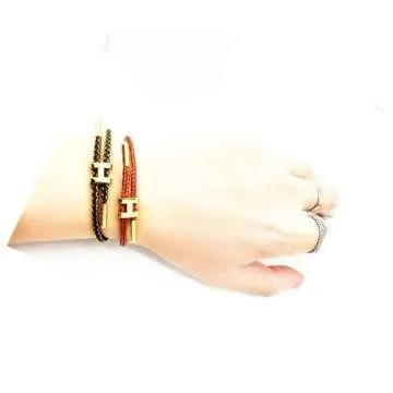 SPOMUNT Adjustable Gold-Plated Buckle Bracelet for Women