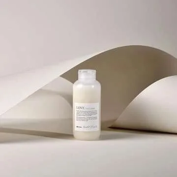 Davines LOVE Curl Cream, Weightless Curl Defining Leave-On Serum For Curly And Wavy Hair, Residue-Free Softness and Shine, 5.07 Fl Oz