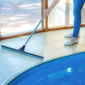 DSV Floor Squeegee for Efficient Cleaning at Home and Work