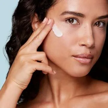 Clarins Hydra-Essentiel Silky Cream and Night Cream Intensely Hydrating Bundle | 60 Seconds to Plumper Skin*| 24H hydration**| Daytime Face Moisturizer for Normal to Dry Skin |Contains Hyaluronic Acid