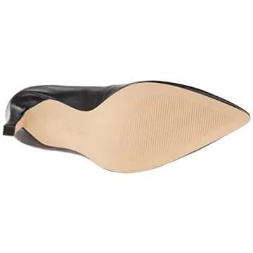 Elegant Calvin Klein Women's Brady Platform Pumps in Black