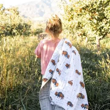 Little Unicorn Original Premium Cotton Quilt | Multi-Layered & Extra-Soft Muslin Fabric |for Babies & Toddlers (Bison)