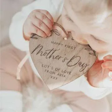 SmileBelle Mama Necklace for New Moms, Perfect Gift