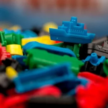 Ticket to Ride Rails & Sails - Exciting Strategy Game