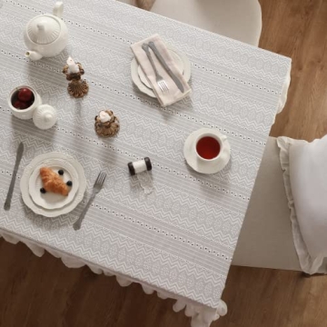 Elegant Vintage Lace Tablecloth for Weddings and Parties