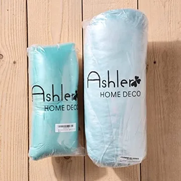 Ashler 3D Shell Shaped Throw Pillow for Beach Decor