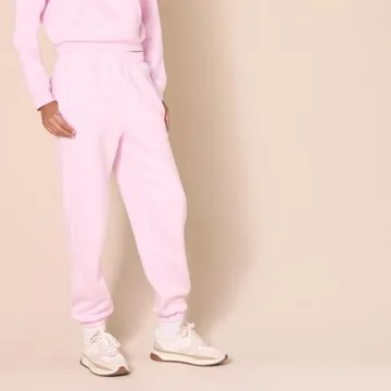 Chic Amazon Essentials Women's Relaxed Jogger for Comfort