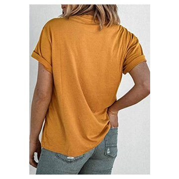 Stylish Cash T-Shirt for Country Music Lovers