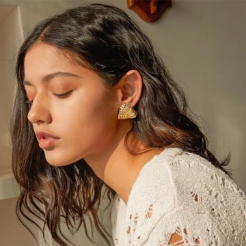 Trendy Gold Chunky Earrings for Women - MOROTOLE