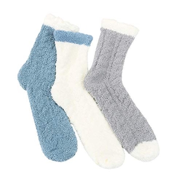 Cozy Century Star Women’s Fuzzy Slipper Socks