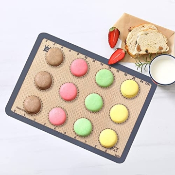 GUANCI Silicone Baking Mat Set of 4 Non-Stick Bakeware