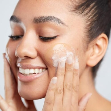 Revitalizing ELEMIS Superfood Facial Wash for Glowing Skin