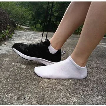 FORMEU Women's Ankle Socks 8 Pairs Low Cut Cotton Classic Casual Socks Slim-fit Non Slip Breathable Moisture Wicking