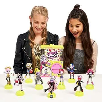 Capsule Chix Ram Rock Collection, 4.5 inch Doll with Capsule Machine Unboxing and Mix and Match Fashions and Accessories