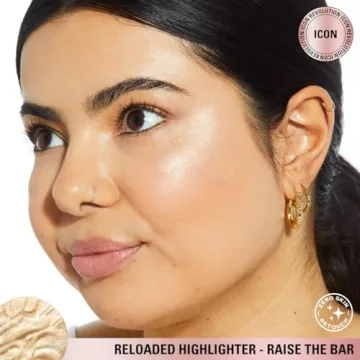 Revolution Reloaded Highlighter for an Irresistible Glow