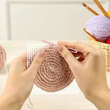 100 Pcs Square Plastic Canvas Mesh Sheets, 4.5'' Square Shape Needlepoint Canvas White Blank Canvas Plastic Mesh Mat for Needlework Embroidery Yarn Crafting Knit Crochet Project, 7 Count