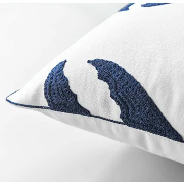 DECOPOW Crab Decorative Pillow Cover Enhances Coastal Decor
