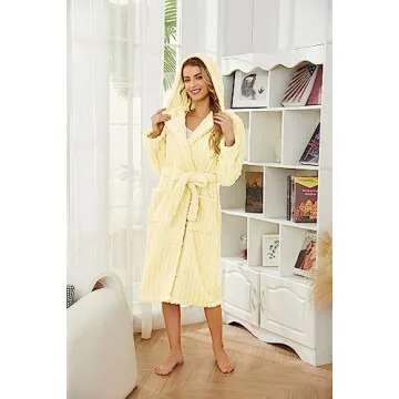 HEARTNICE Plush Hooded Bathrobe for Cozy Comfort