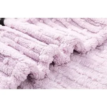 HEARTNICE Plush Hooded Bathrobe for Cozy Comfort