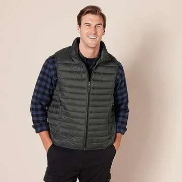 Amazon Essentials Men's Lightweight Water-Resistant Packable Puffer Vest