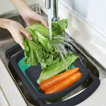 Qimh Colander collapsible, Colander Strainer Over The Sink Vegetable/Fruit Colanders Strainers With Extendable Handles, Folding Strainer for Kitchen,6 Quart