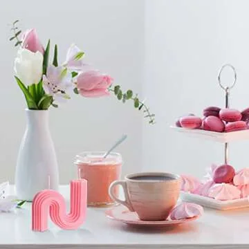 Tondiamo 2 Pcs Valentine's Candles Twist Aesthetic Candles Cool S Shape Minimalist Geometric Shaped Soy Wax Scented Art Decorative Handmade for Wedding Birthday Valentine Gift(Light Pink)