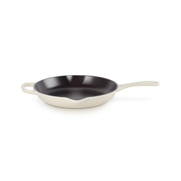 Le Creuset Enameled Cast Iron Signature Iron Handle Skillet, 10.25" (1-3/4 qt.), Meringue