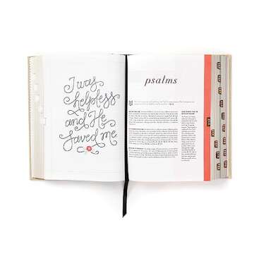 CSB She Reads Truth Bible, Sand Cloth Over Board, Indexed, Black Letter, Full-Color Design, Wide Margins, Journaling Space, Devotionals, Reading Plans, Single-Column, Easy-to-Read Bible Serif Type