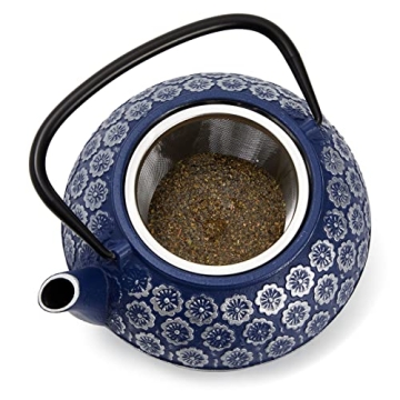 Elegant Japanese Cast Iron Teapot with Infuser, 34oz