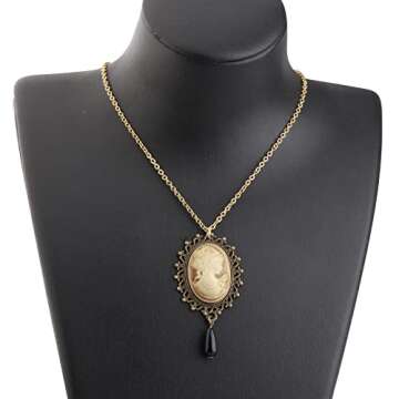 WUSUANED Retro Victorian Necklace Cameo Pendant Necklace Gothic Vintage Gifts Halloween Party gift (Reilef Pendant Necklace Gold)