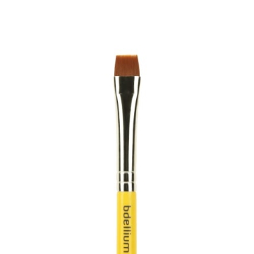 Travel Eye Definer Brush for Precision Makeup
