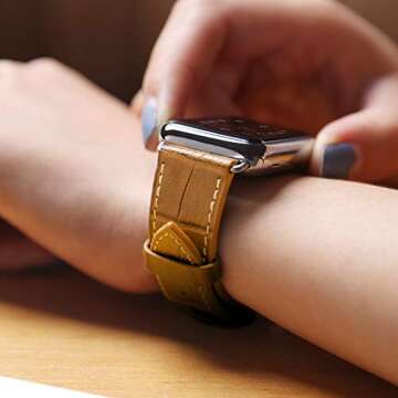 Elegant Alligator Leather Apple Watch Band with Case