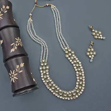 Elegant Aheli Kundan Necklace Earring Set for Women