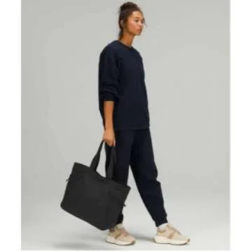 Lululemon Athletica Lululemon Side-Cinch Shopper Bag 18L (Black)