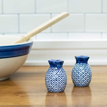 Charming Blue and White Pineapple Shaker Set for Dining