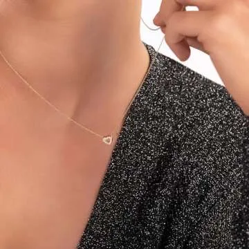 BAYLAY Gold Heart Necklace for Women - 18K Gold Plated Cute Heart Necklace Dainty Gold Necklace Diamond Necklace Gold Heart Necklaces for Women Gold Jewelry Gifts