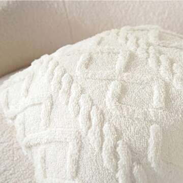 FTROML Set of 2 Decorative Faux Wool Throw Pillow Covers Soft Plush Fuzzy Short Fleece Square Patterned Cushion Cases Pillowcases Couch Covers for Sofa Bedroom (Light Cream, 22 x 22-Inch)