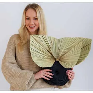 lav3life Natural Dried Palm Leaves with Natural Color for Bouquet, 4 pcs Large 18 x 12 inches Dried Palm Spear, Home Decor, Luau Party Table Decoration, Wedding Decor, Party Decoration