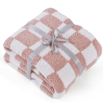 Stylish Bedsure Checkered Throw Blanket for All Occasions