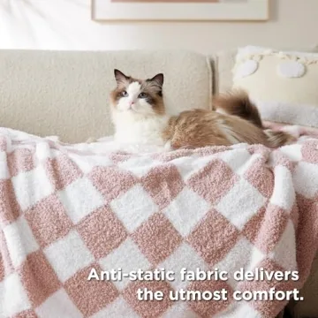 Stylish Bedsure Checkered Throw Blanket for All Occasions