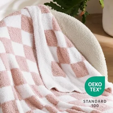 Stylish Bedsure Checkered Throw Blanket for All Occasions