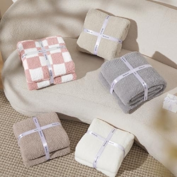 Stylish Bedsure Checkered Throw Blanket for All Occasions