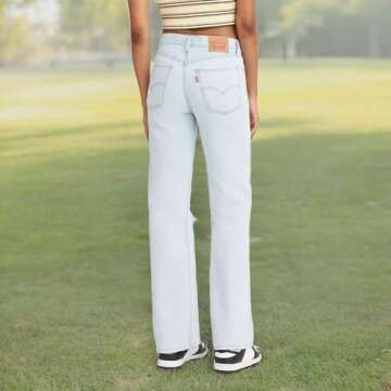 Levi's Women's Low Pro Jeans, Charlie Won-Light Indigo, 28