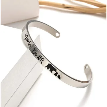 Veeshy Mama Bear Bracelet for Mothers and Grandmothers