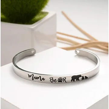 Veeshy Mama Bear Bracelet for Mothers and Grandmothers