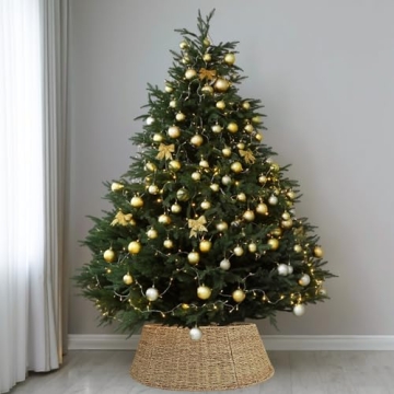 Rocinha Rattan Christmas Tree Collar - Rustic and Adjustable